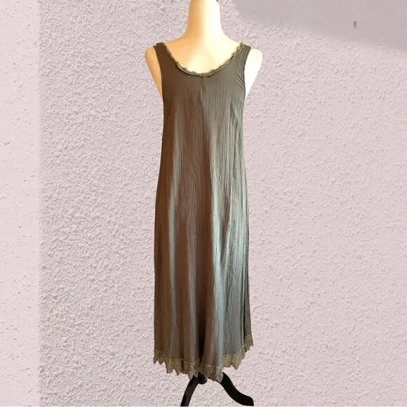 Vintage 70s/80s crinkle fabric sage green midi dress lace hem - Picture 5 of 10